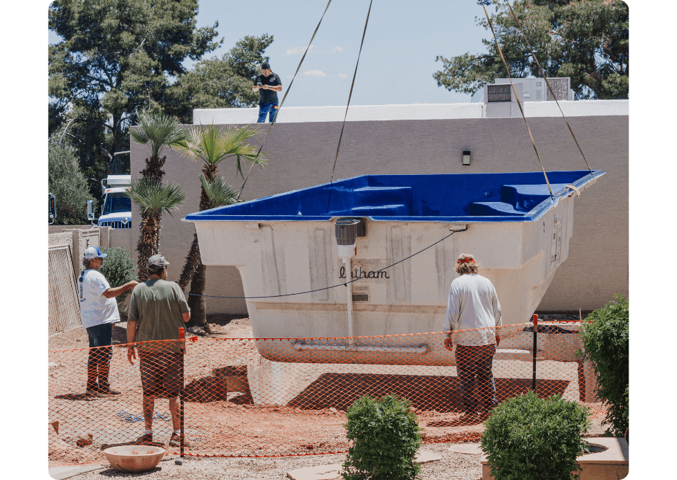 Latham Shasta Pool Fiberglass Pool (2)