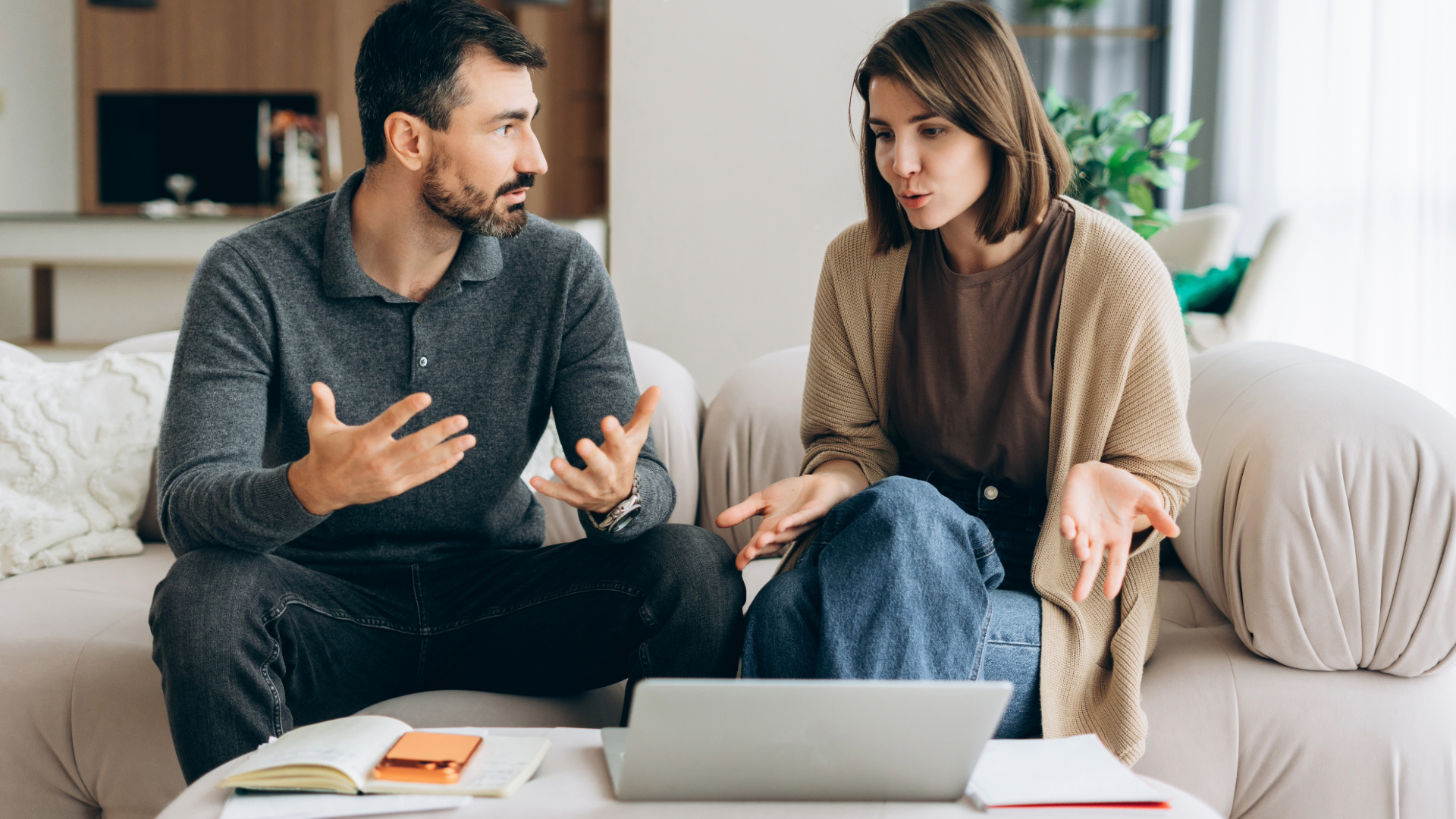 What are 10 Questions Every Phoenix Homeowner Should Ask Before Choosing a Pool Builder